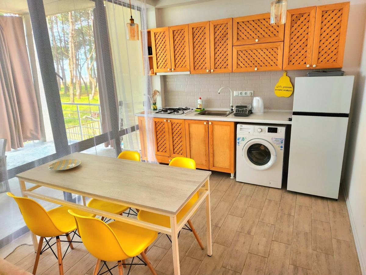 Beachfront Apartments ,,Kapro-One,, Уреки Екстериор снимка